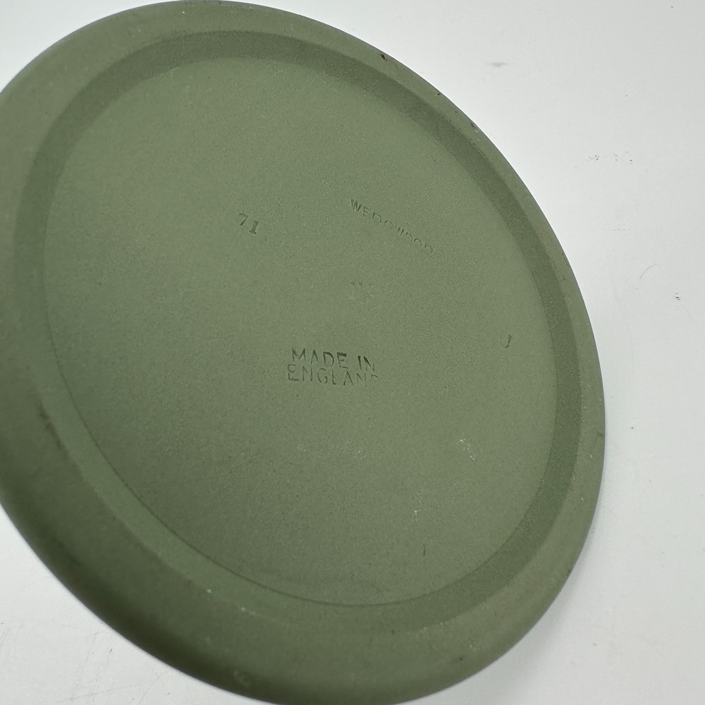 Vintage Wedgwood Sage Green Jasperware Candle Base 'Made in England' - Picture 3 of 5